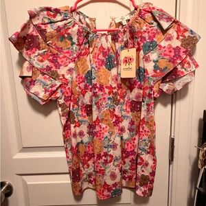 Entro Floral Ruffle Sleeve Blouse